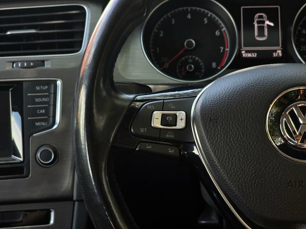 Volkswagen Golf 1.6 Tdi 105 Se Blue #16