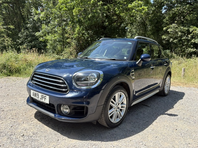 Mini Hatch Cooper Exclusive AW19JPF #4