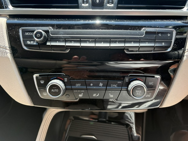 BMW X1 Sdrive 20I Xline Step Blue #14
