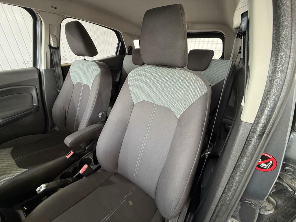 Ford Ecosport Zetec Grey #21