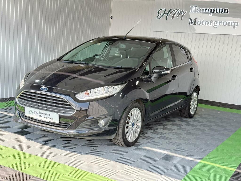 Ford Fiesta 1.0T Ecoboost Titanium Euro 5 Ss GJ64DLV Black #3