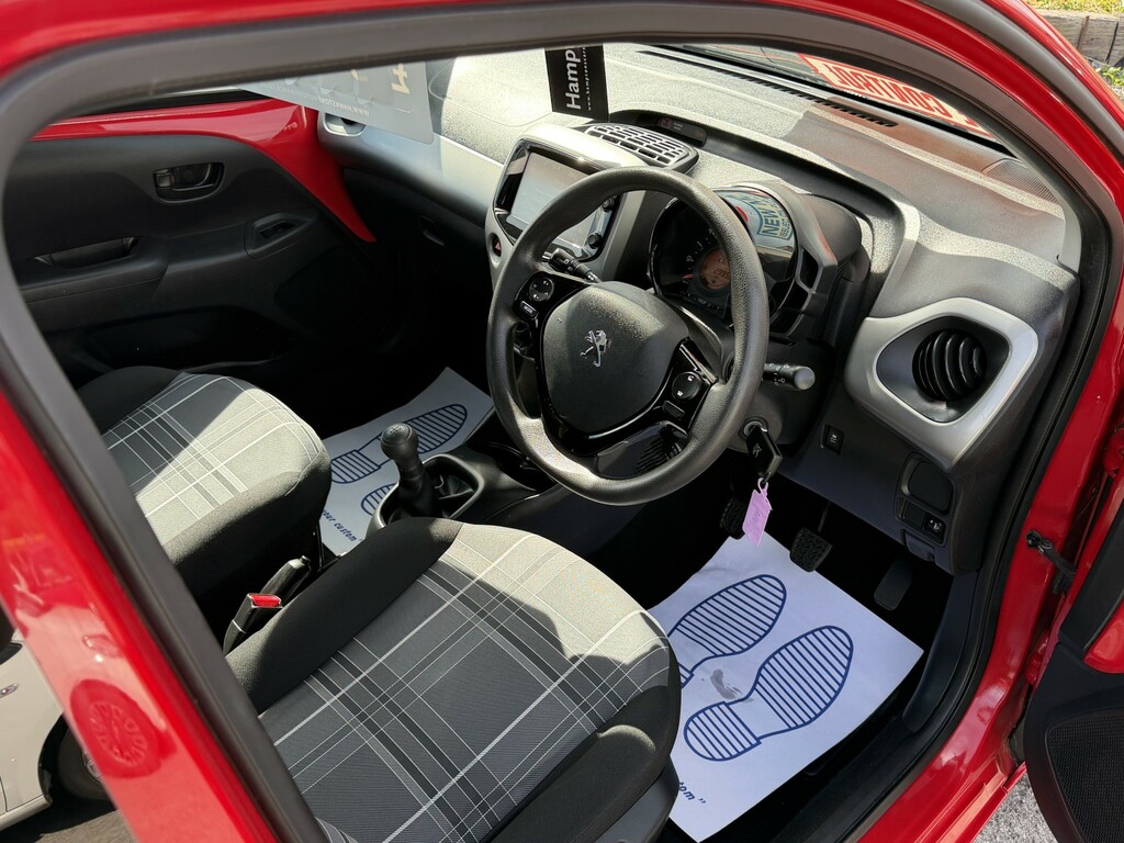 Peugeot 108 1.0 Active Red