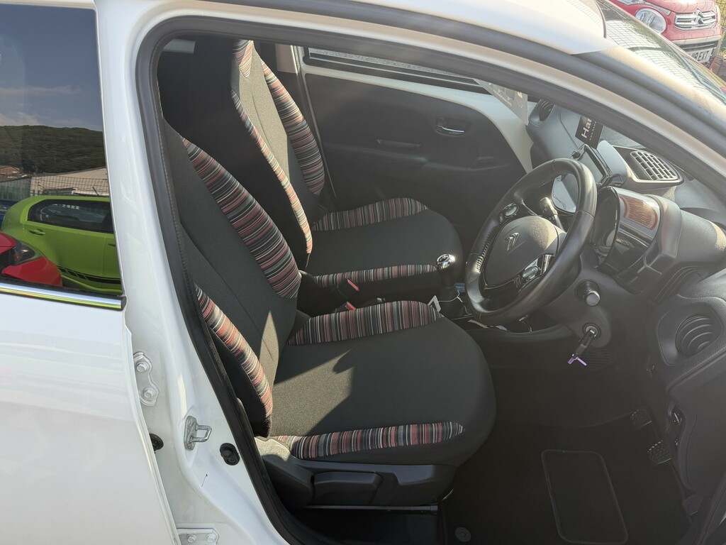 Citroen C1 1.0 Vti Flair YS18UEA White #3