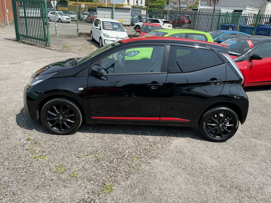 Toyota Aygo 1.0 Vvt-i X-press CK18KNX Black #5