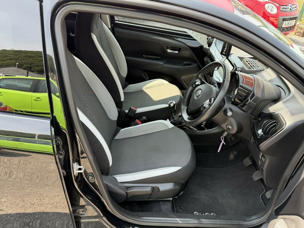 Toyota Aygo 1.0 Vvt-i X-press CK18KNX Black #4