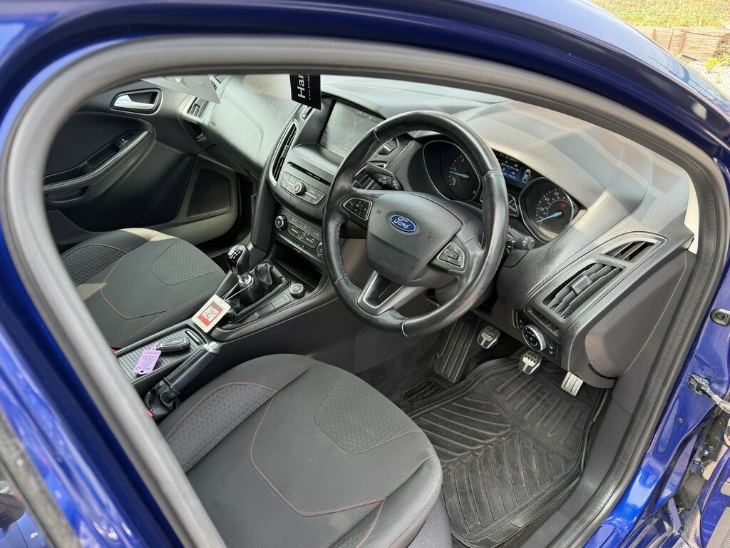 Ford Focus 1.5 Tdci Zetec S Blue