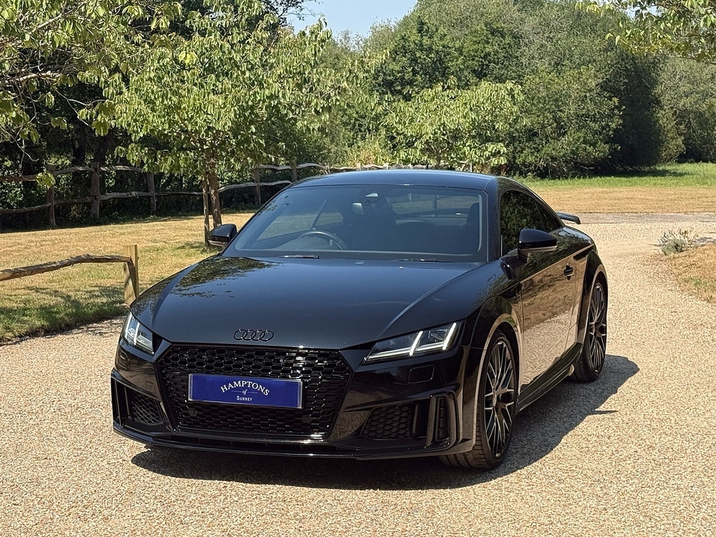 Audi TT 2.0 Tfsi 40 Black Edition Coupe S Troni LL22TWF Black #6