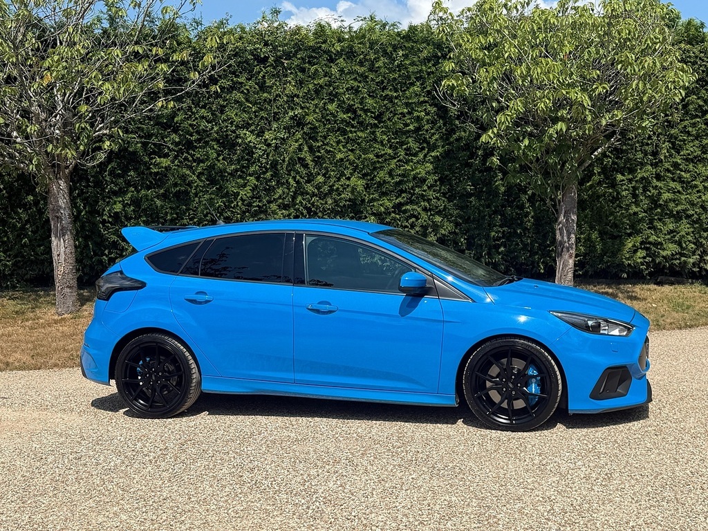 Ford Focus 2.3T Ecoboost Rs Hatchback Awd E CB03BAK Blue #2