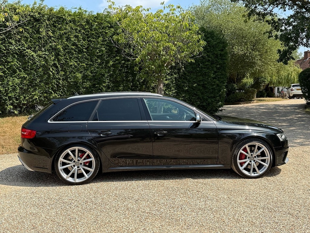 Audi RS4 Avant Rs 4 Fsi Quattro Black #16