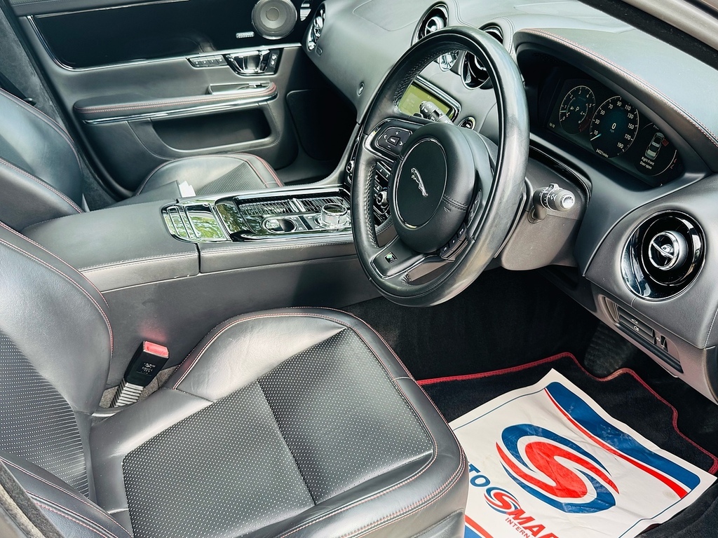 Jaguar XJR D V6 R-sport Red #15