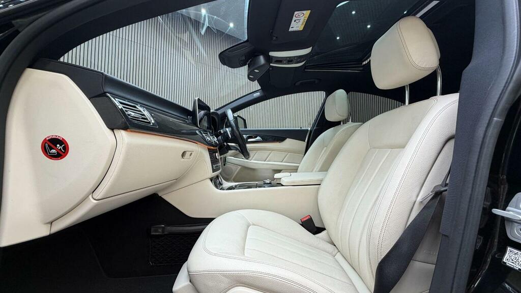 Mercedes-Benz CLS Saloon 2.1 Cls220d Amg Line Premium Coupe G-tron Black #3