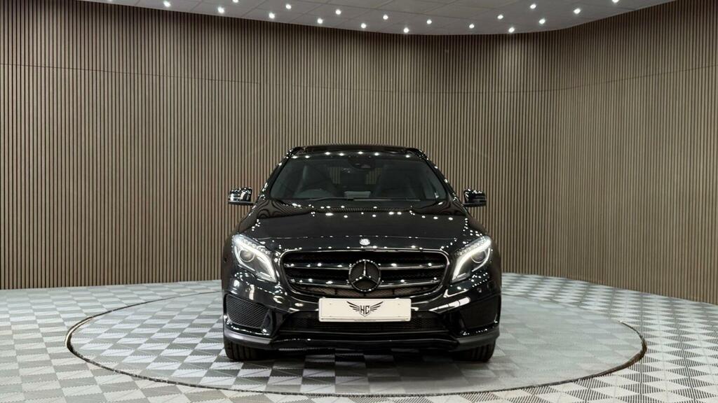 Mercedes-Benz GLA Class Suv 2.0 Gla250 Amg Line Premium Plus 7G-dct 4Mat Black #4