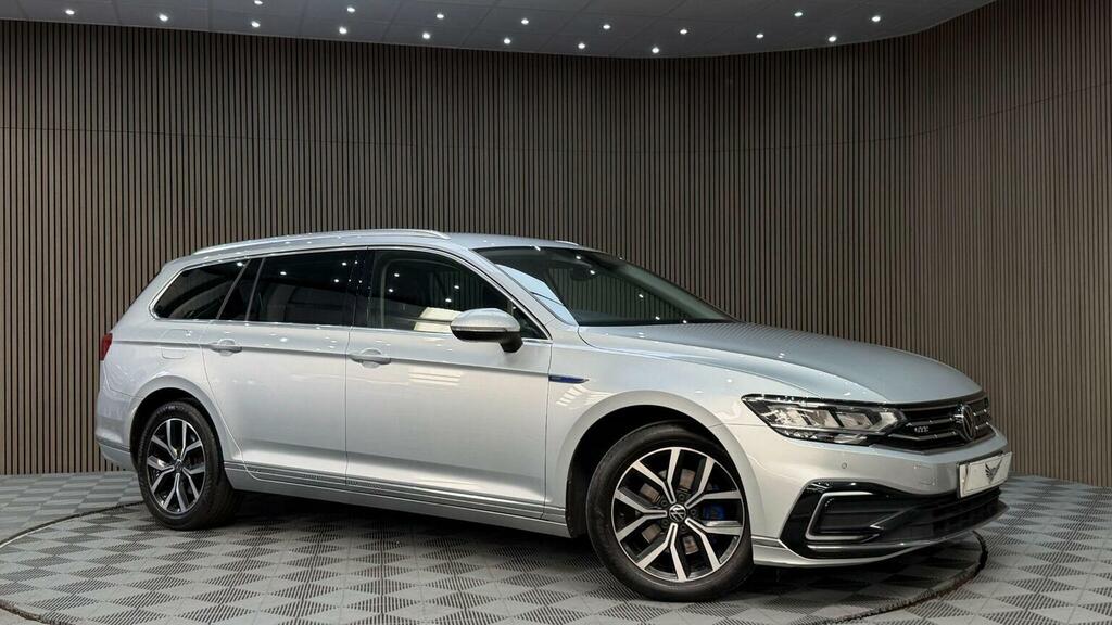 Volkswagen Passat Estate 1.4 Tsi 13Kwh Gte Dsg Euro 6 Ss 202 Silver