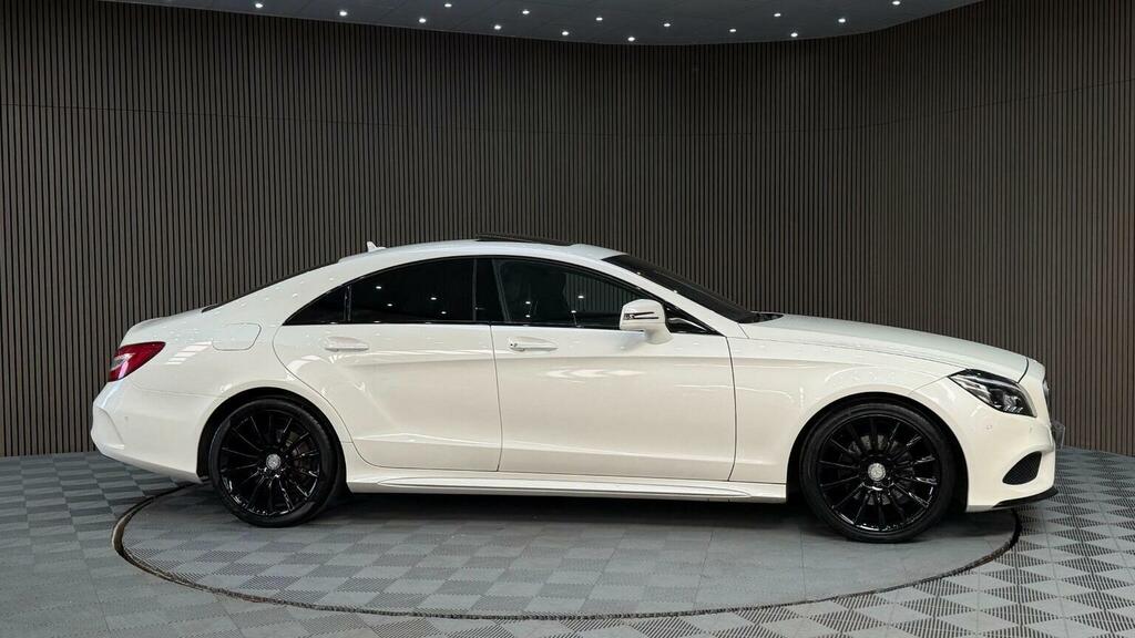 Mercedes-Benz CLS Cls 220D Amg Line Premium 7G-tronic Black #30