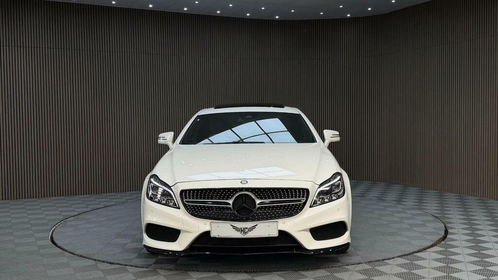 Mercedes-Benz CLS 2.1 Cls220d Amg Line Premium Coupe G-tronic Eur White #4