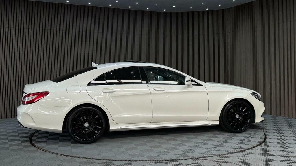 Mercedes-Benz CLS Cls 220D Amg Line Premium 7G-tronic Black #32