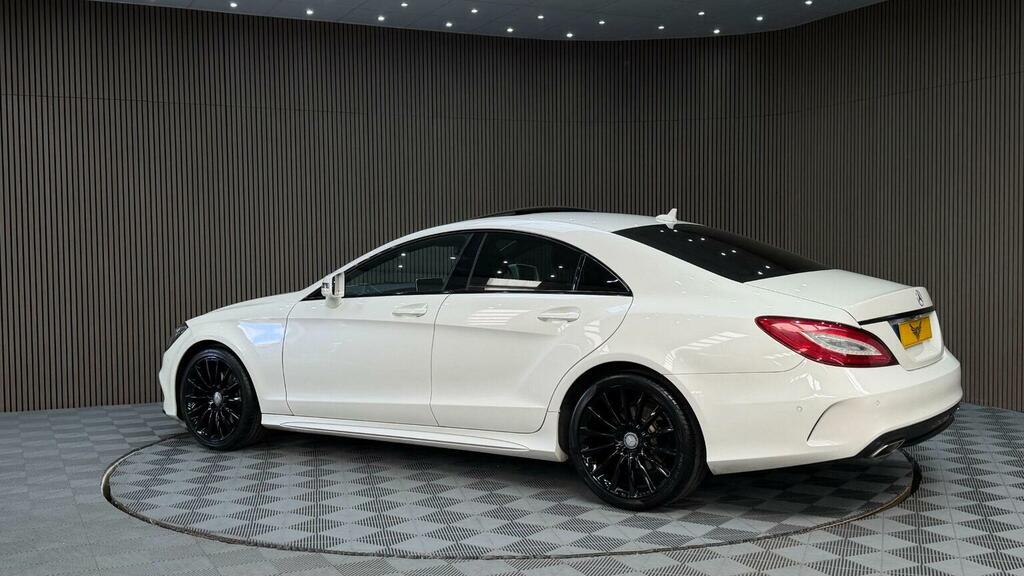 Mercedes-Benz CLS Cls 220D Amg Line Premium 7G-tronic Black #43