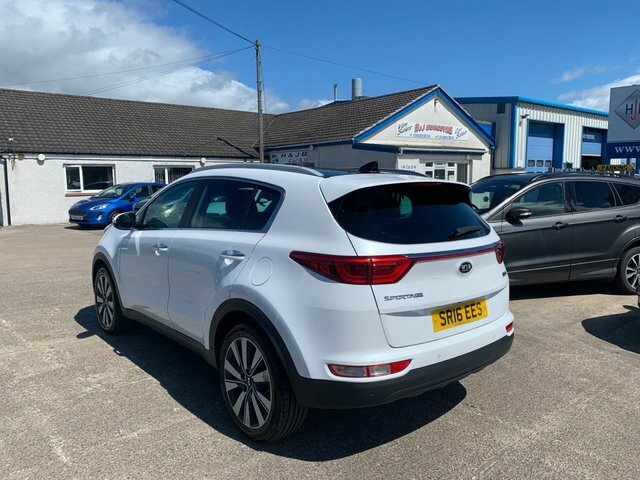 Kia Sportage 1.7 Crdi 4 Suv Euro 6 S S 114 SR16EES White #5
