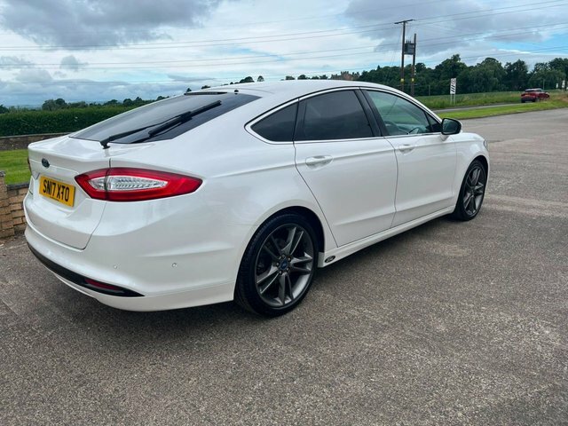 Ford Mondeo 2.0 Tdci Titanium Hatchback Euro White #5
