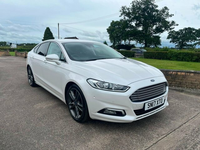 Ford Mondeo 2.0 Tdci Titanium Hatchback Euro White #2