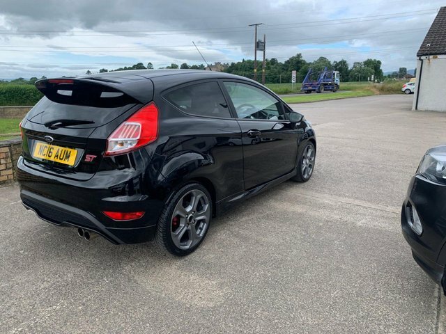 Ford Fiesta 1.6T Ecoboost St-2 Hatchback Eur Black #2