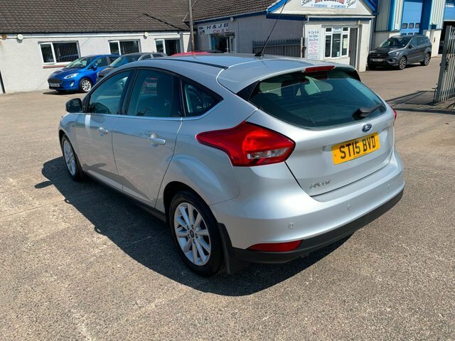 Ford Focus 1.5 Tdci Titanium Hatchback Euro Silver #3