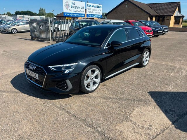 Audi A3 1.5 Tfsi 35 S Line Sportback S Tronic E Black