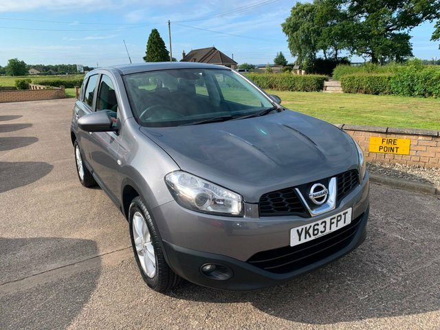 Nissan Qashqai 1.6 Acenta Suv 2Wd Euro 5 S S Grey #2