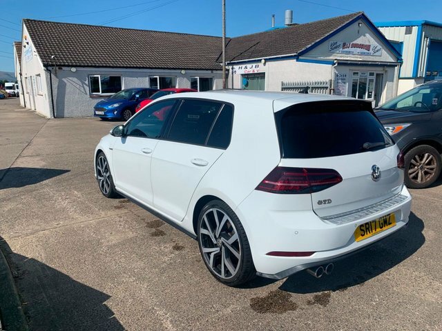 Volkswagen Golf 2.0 Tdi Bluemotion Tech Gtd Hatchback D White #4