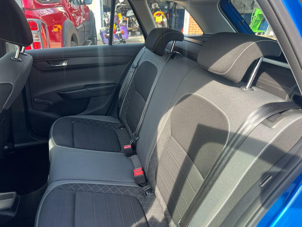 Skoda Fabia 1.0 Tsi Se Estate Silver #38