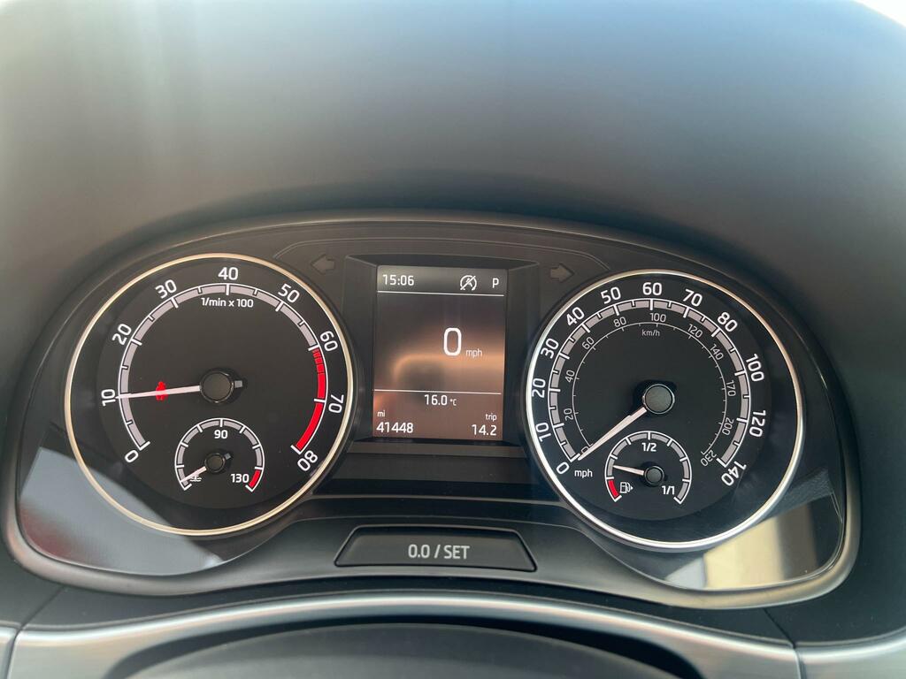 Skoda Fabia 1.0 Tsi Se Estate Silver #21