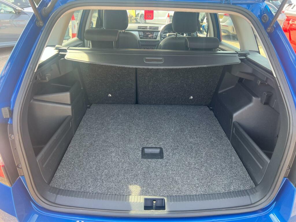 Skoda Fabia 1.0 Tsi Se Estate Silver #40
