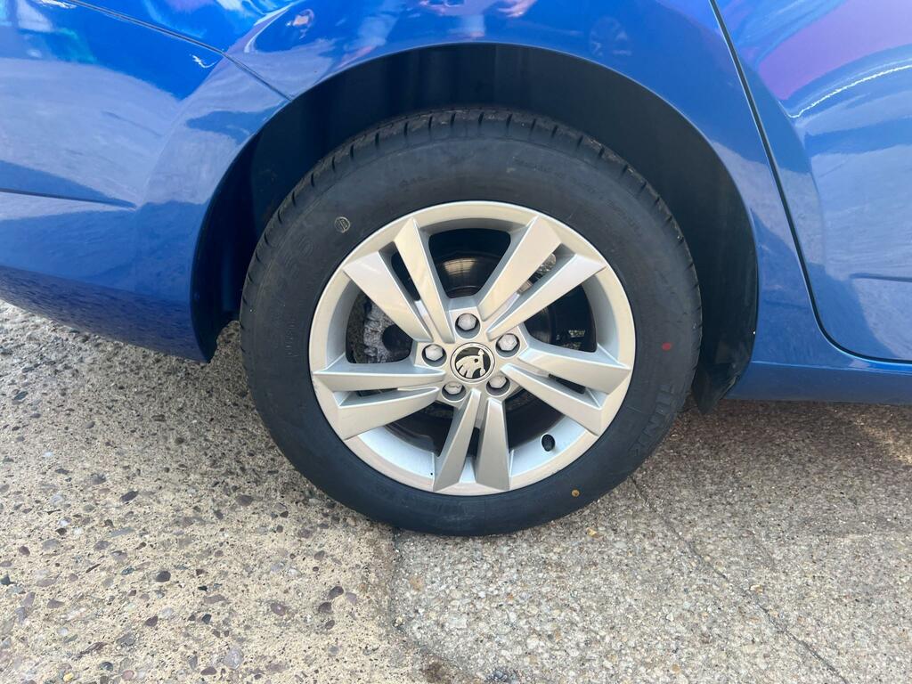 Skoda Fabia 1.0 Tsi Se Estate Silver #44