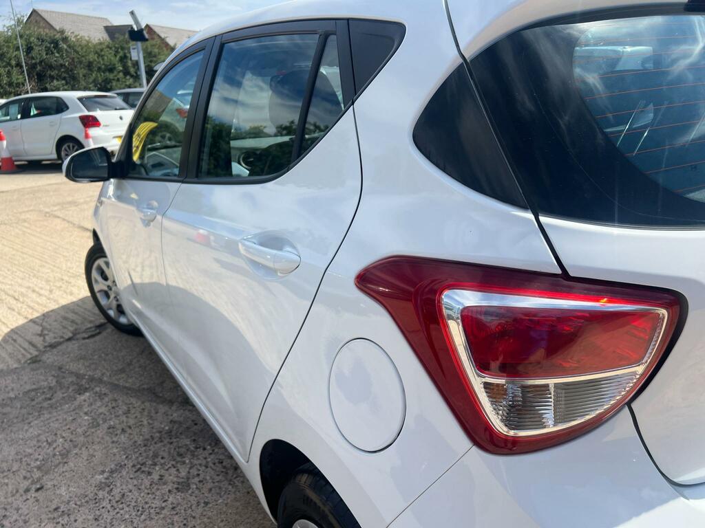 Hyundai I10 1.0 Se Hatchback Euro 6 66 Ps White #10
