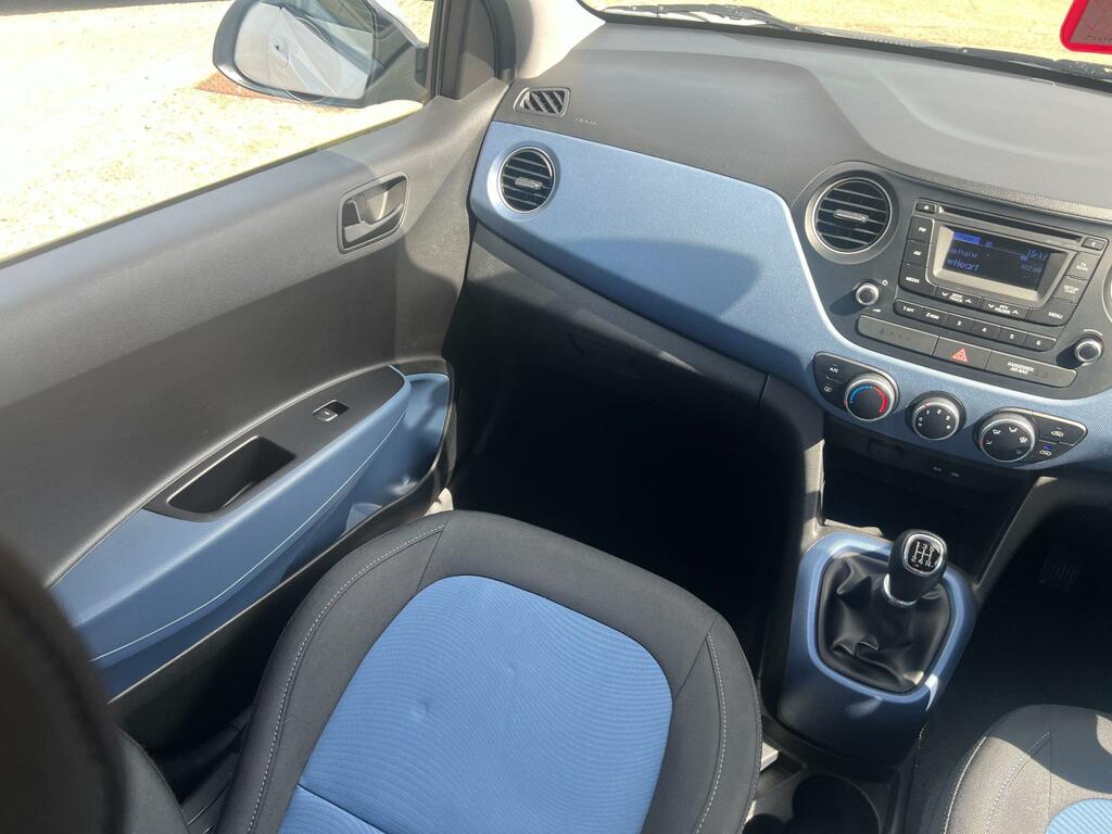 Hyundai I10 1.0 Se Hatchback Euro 6 66 Ps White #17