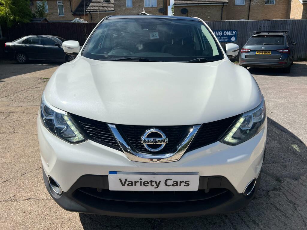 Nissan Qashqai 1.2 Dig-t Acenta 2Wd Euro 5 Ss Black #2