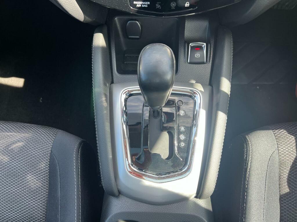 Nissan Qashqai 1.2 Dig-t Acenta 2Wd Euro 5 Ss Black #25