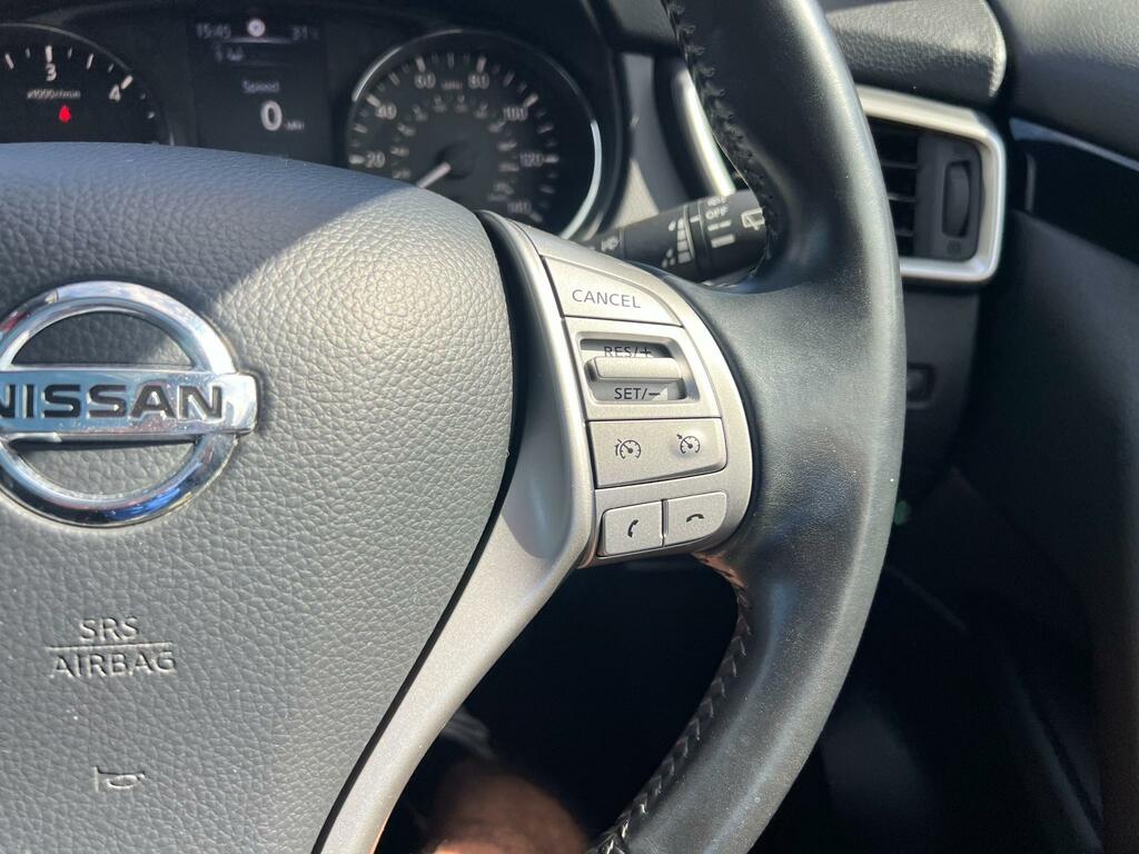 Nissan Qashqai 1.2 Dig-t Acenta 2Wd Euro 5 Ss Black #28