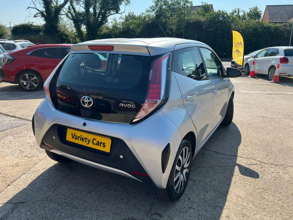 Toyota Aygo X 1.0 Vvt-i X-pure Euro 6 White #7
