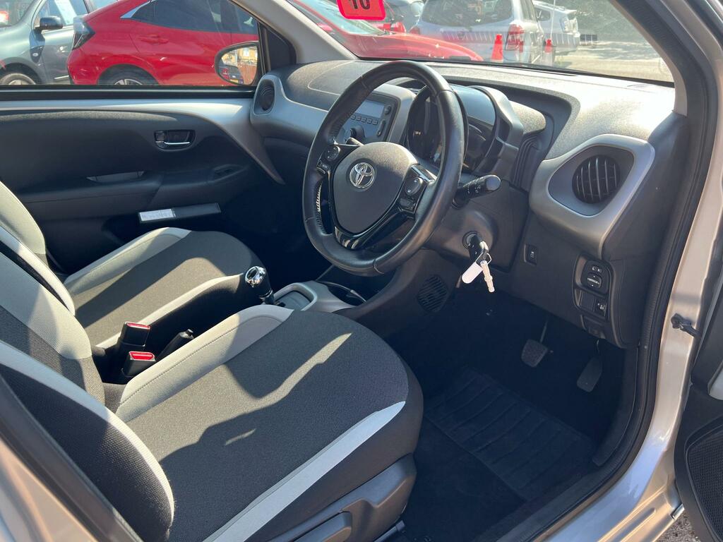 Toyota Aygo X 1.0 Vvt-i X-pure Euro 6 White #19