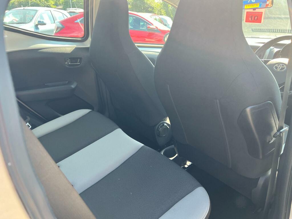 Toyota Aygo X 1.0 Vvt-i X-pure Euro 6 White #23