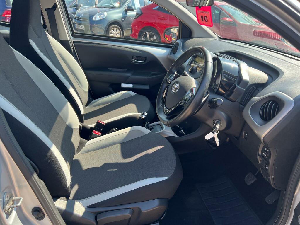 Toyota Aygo X 1.0 Vvt-i X-pure Euro 6 White #20