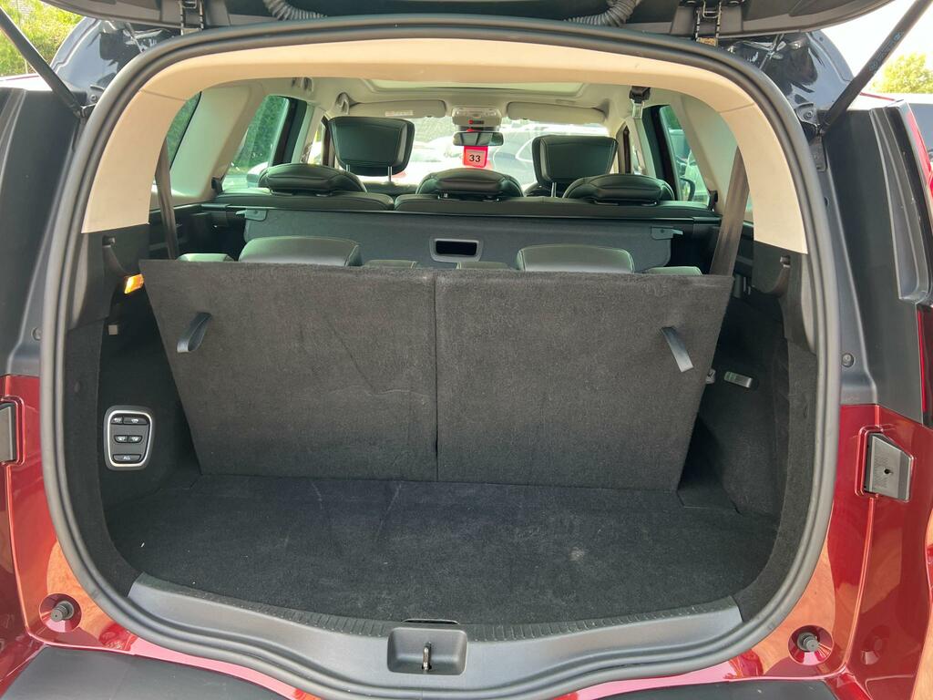 Renault Grand Scenic Iconic Black #46