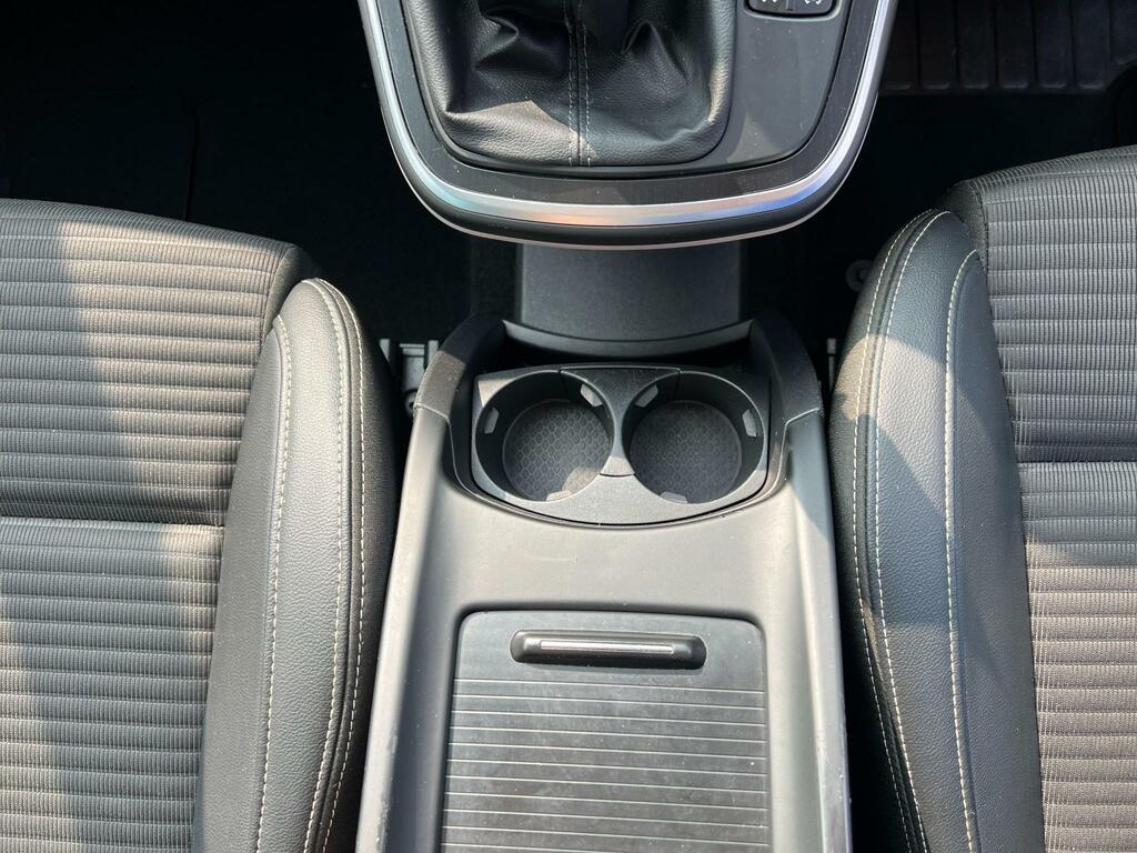 Renault Grand Scenic Iconic Black #21