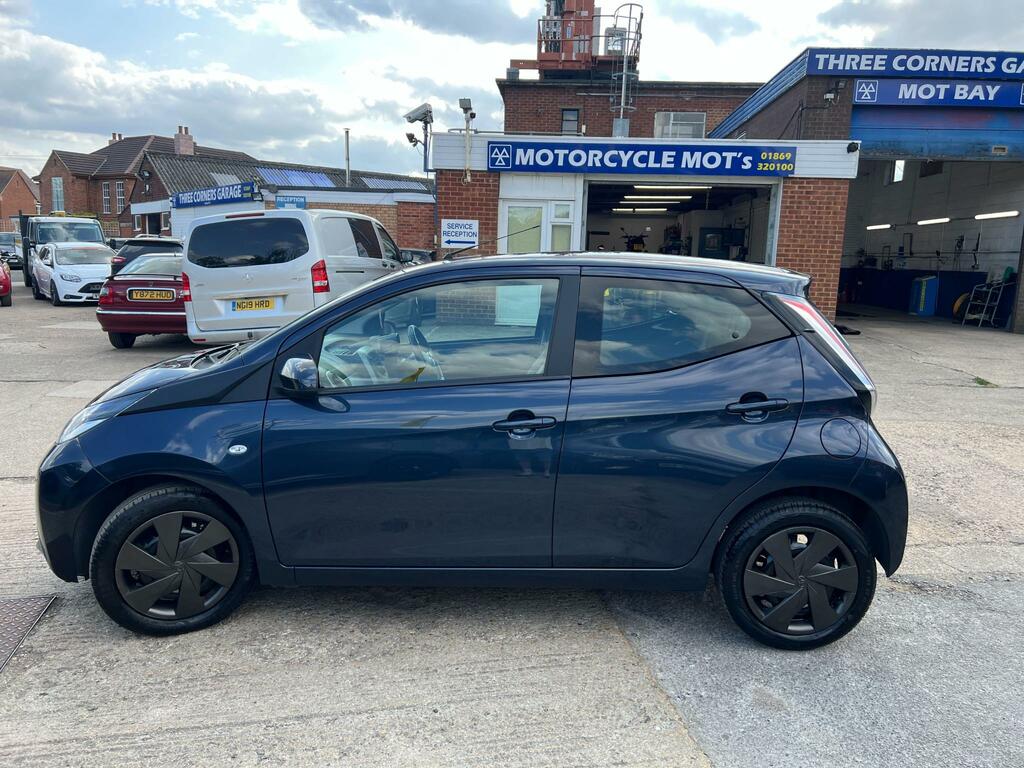 Toyota Aygo X X-play Vvt-i Cvt Blue #4
