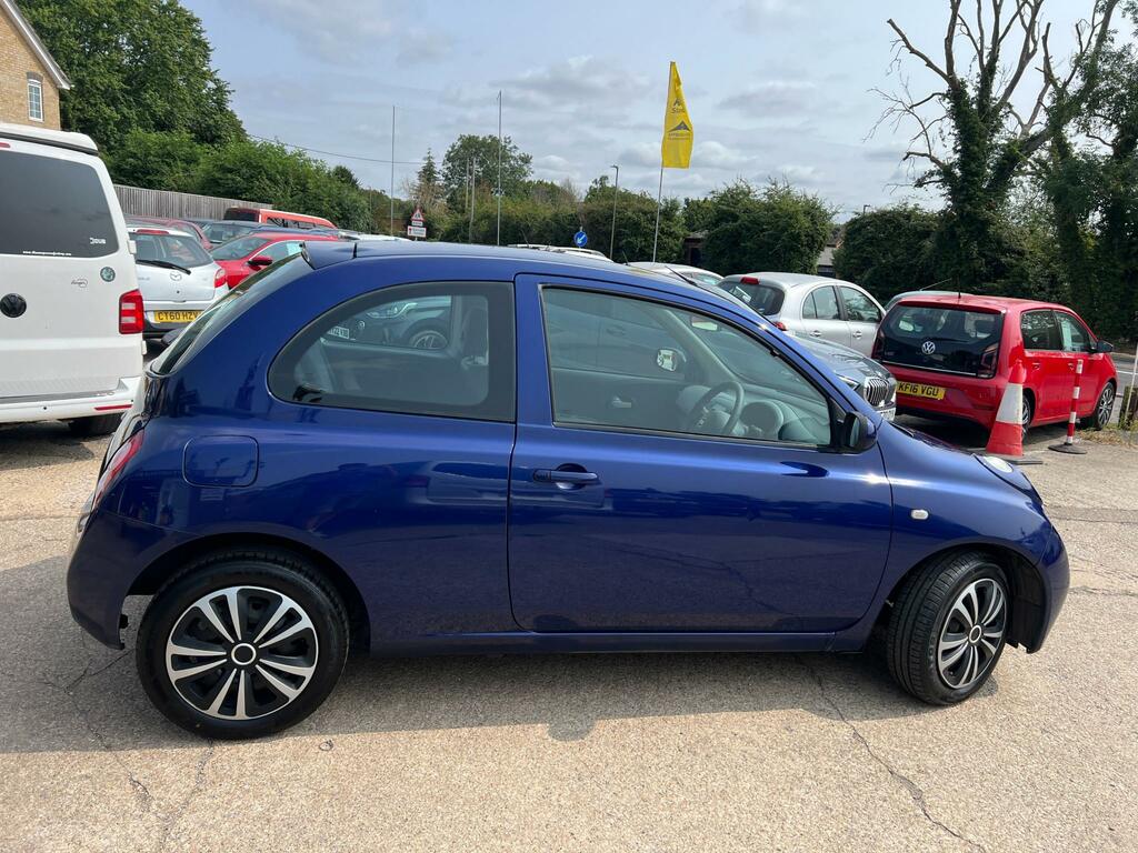 Nissan Micra Se Silver #8