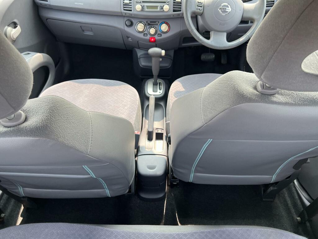 Nissan Micra Se Silver #16