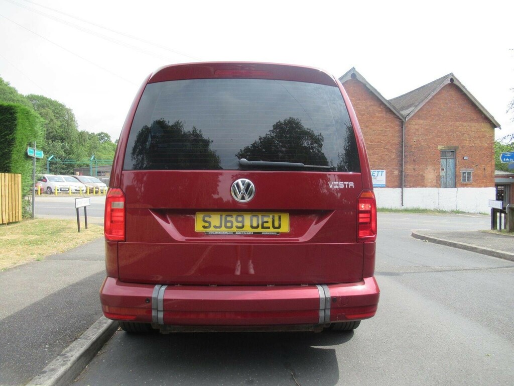 Volkswagen Caddy Maxi Life 2.0 Tdi Euro 6 Ss Red #5
