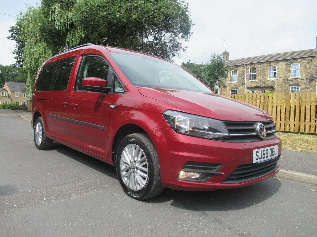 Volkswagen Caddy Maxi Life 2.0 Tdi Euro 6 Ss Red #2