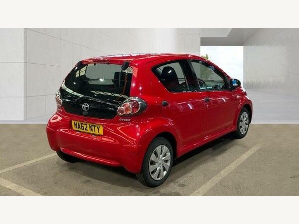 Toyota Aygo 1.0 Vvt-i Euro 5 Red #4